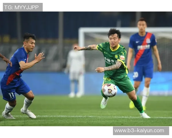 12月21日北京与山东激战第三节精彩瞬间回顾与分析